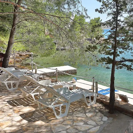Candela, No 3 * Starigrad Paklenica