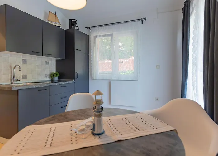 Candela, No 3 Apartament