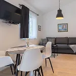 Apartamento Candela, No 3 *
